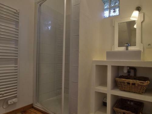 G�te Jayat, 3 Pi�ces, 6 Personnes - Fr-1-493-7