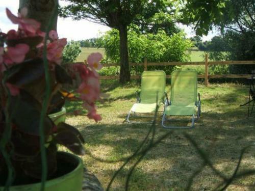 G�te Jayat, 3 Pi�ces, 5 Personnes - Fr-1-493-176