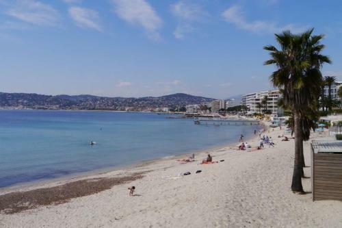 Apartamento Sea Front Studio With A Breathtaking View
