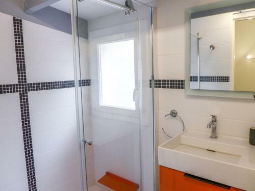 Holiday Home Les Palombes-22