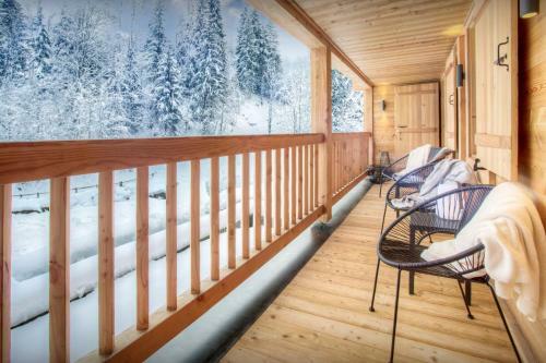 Chalet Riparian - Ovo Network