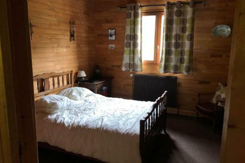 Chalet On The Slopes With Balcony La Clusaz