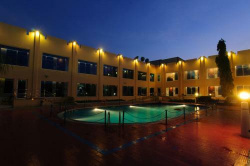 Hotel Ramee Dream Resort