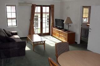 Aparthotel City Suites