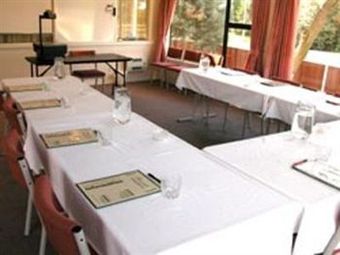 Bennetts Thermal Pools Motor Inn