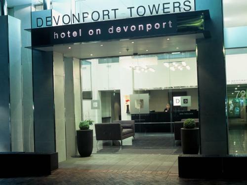 Hotel On Devonport