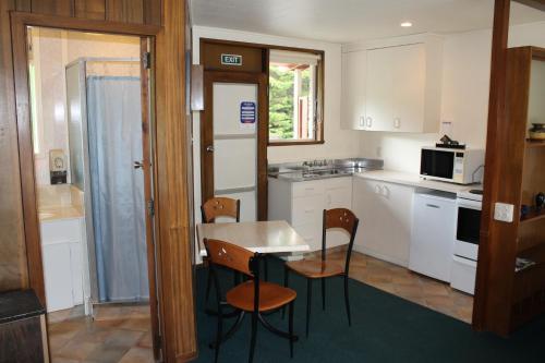Anglers Paradise Motel