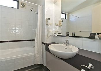 Motel Comfort Inn Academy