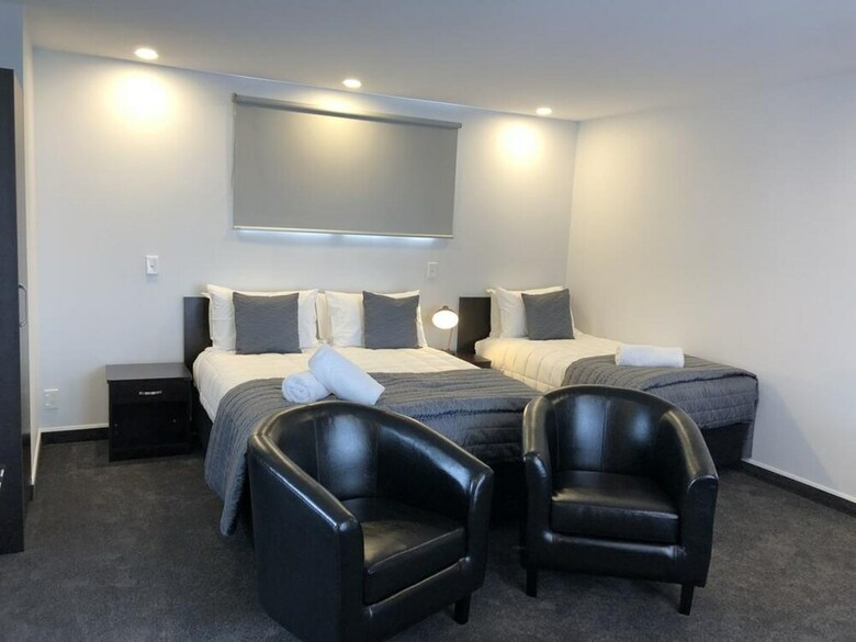Durham Motor Inn