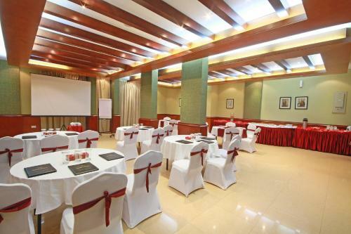Safeer Continental Hotel
