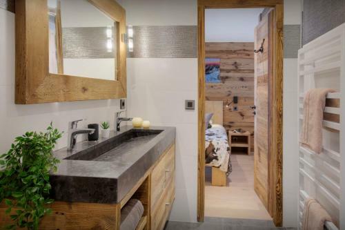Chalet Sabaroc - Ovo Network