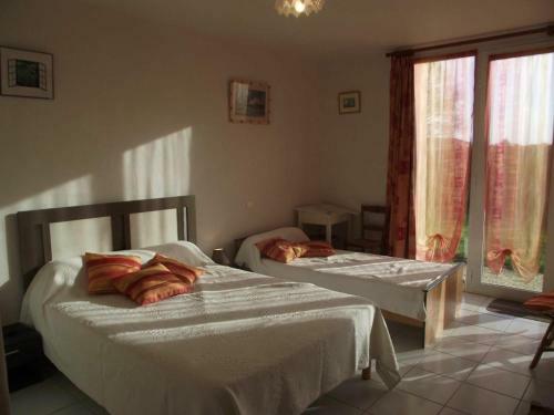 G�te La Garnache, 4 Pi�ces, 7 Personnes - Fr-1-426-131