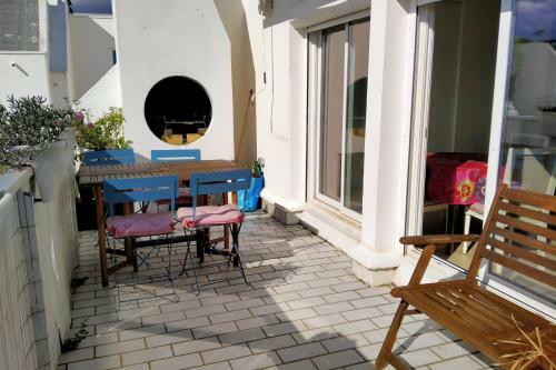 Apartment Near The Beach