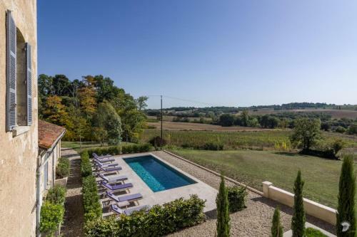 Larroque-sur-l'osse Villa Sleeps 8 With Pool