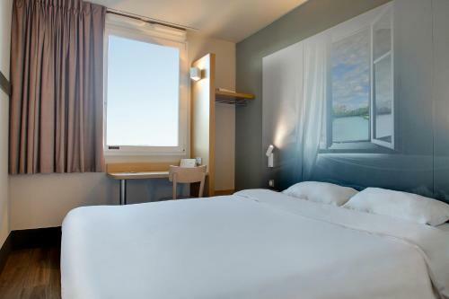 Hotel B&B H�tel Troyes Magasins D'usine