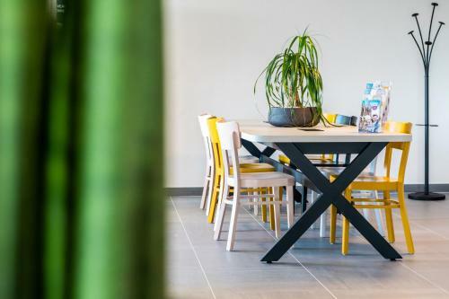 Hotel B&B H�tel Troyes Magasins D'usine