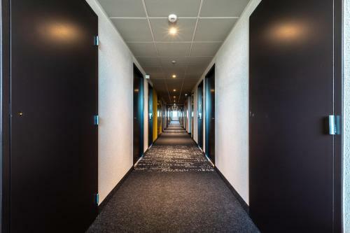 Hotel B&B H�tel Troyes Magasins D'usine
