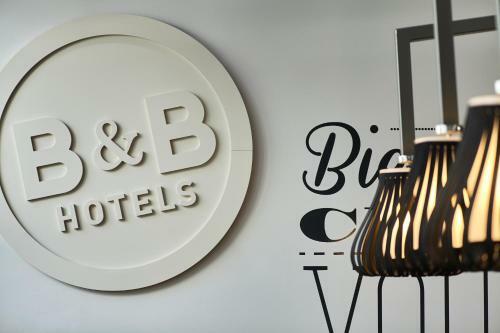 Hotel B&B H�tel Troyes Magasins D'usine