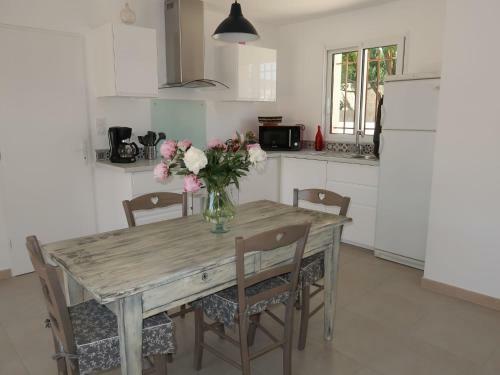 Holiday Home A La Porte D'avignon