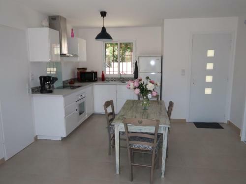 Holiday Home A La Porte D'avignon