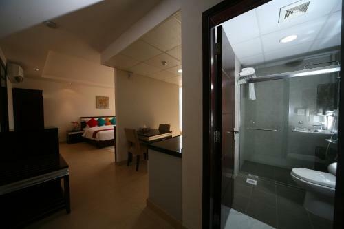 Muscat Dunes Hotel