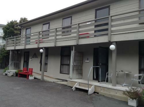 Carrington Motel