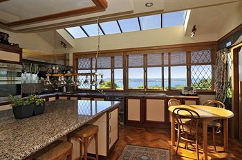 Lake Taupo Lodge