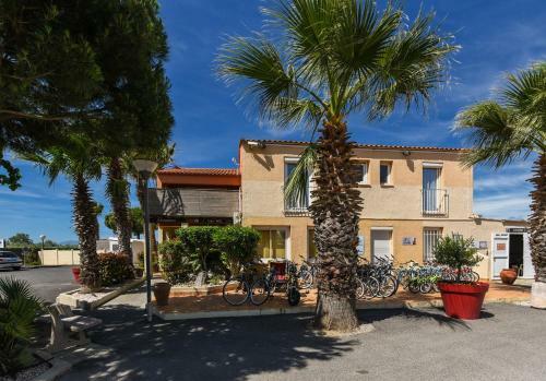 Camping Les Tamaris **** - Maeva