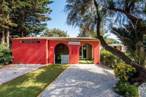Camping Les Tamaris **** - Maeva