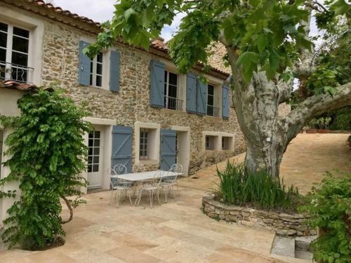 Family Apartment, 2-6 People, In Provenve