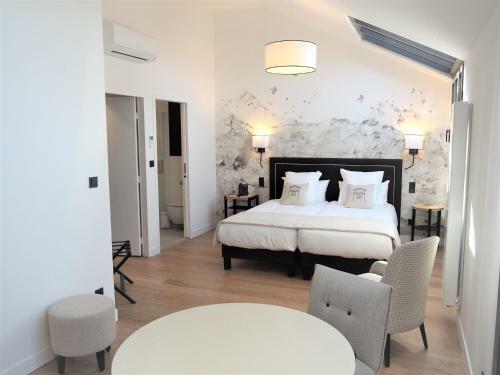 Hotel College Des Doctrinaires