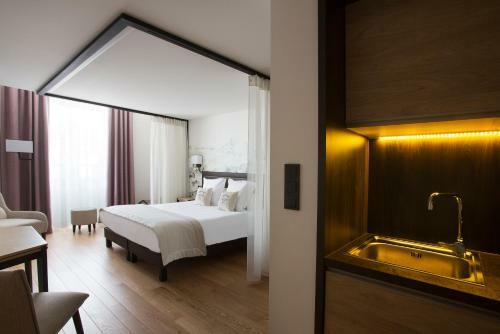 Hotel College Des Doctrinaires