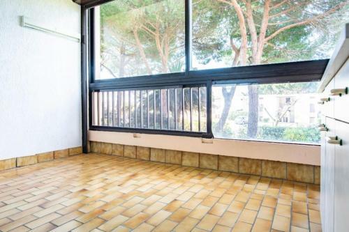 Apartment At 2 Steps From The Beach!
