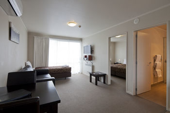 Hotel Atrium On Ulster