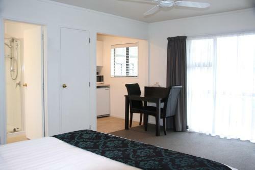 Motel Camelot On Ulster