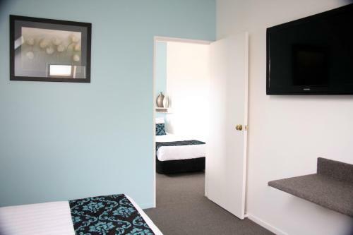 Motel Camelot On Ulster