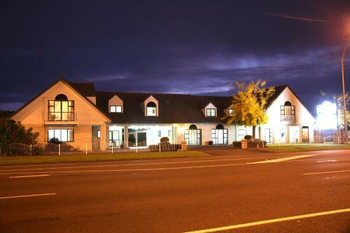 Motel Camelot On Ulster