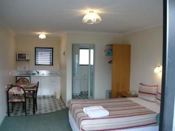 Ulster Lodge Motel