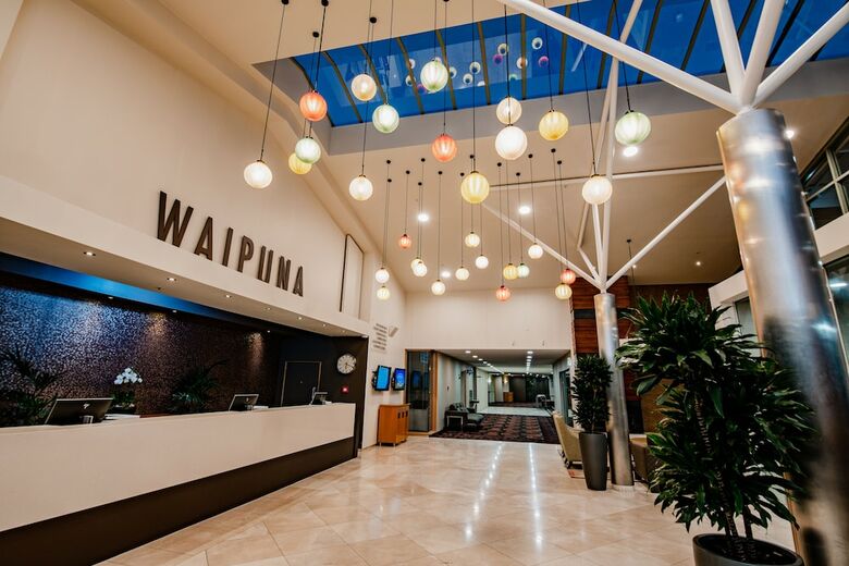 Waipuna Hotel & Conference Centre