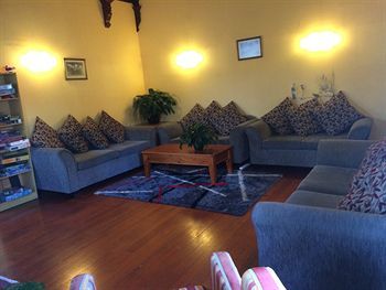 Albergue City Garden Lodge