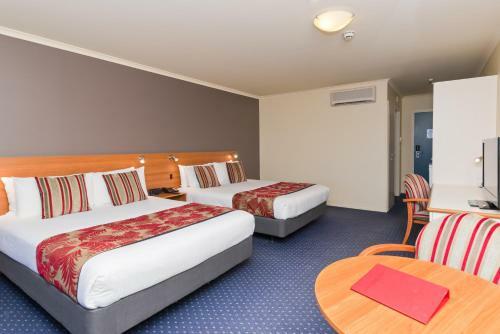 Heartland Hotel Auckland Airport