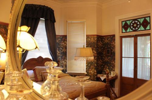 Bed & Breakfast Peace And Plenty Inn