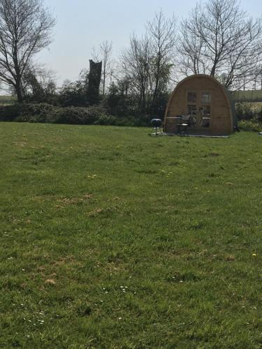 Captivating 1-bed Pod In Passais-villages