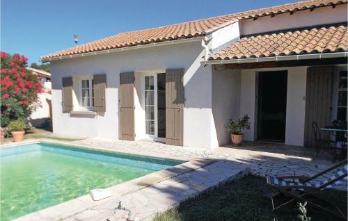 Two-bedroom Holiday Home In Les Angles