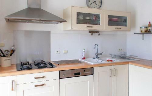 Two-bedroom Holiday Home In Les Angles
