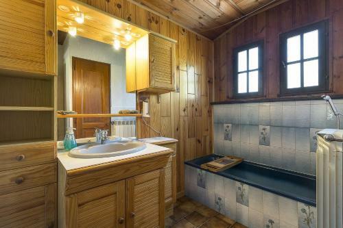 Chalet Anma - Les Houches - Sleeps 8