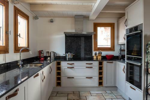 Chalet Lunar