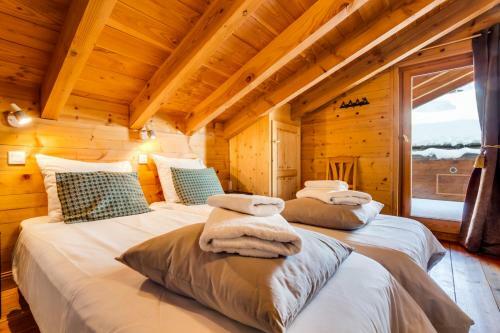 Les Gets Chalet Sleeps 21