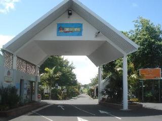 Auckland Northshore Motels & Holiday Park