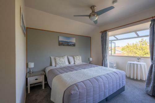 Bed & Breakfast Nikau Lodge